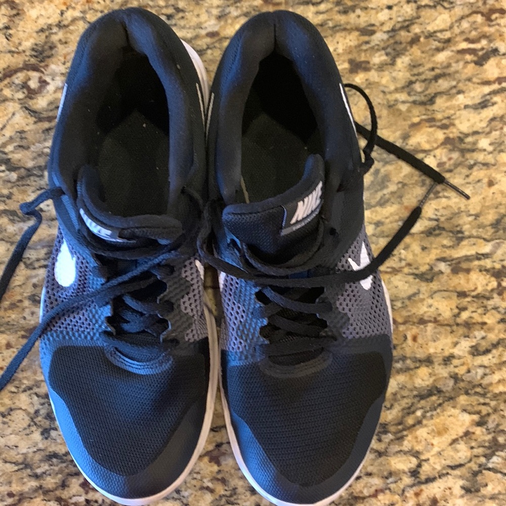 Nike Women Aneakers